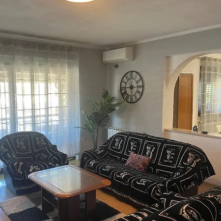 Novigrad Centre Apartment