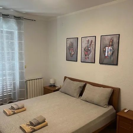 Novigrad Centre Apartment *